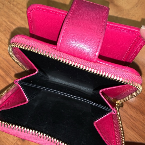 Authentic YSL Belle Du Jour Compact Wallet - Picture 5 of 15